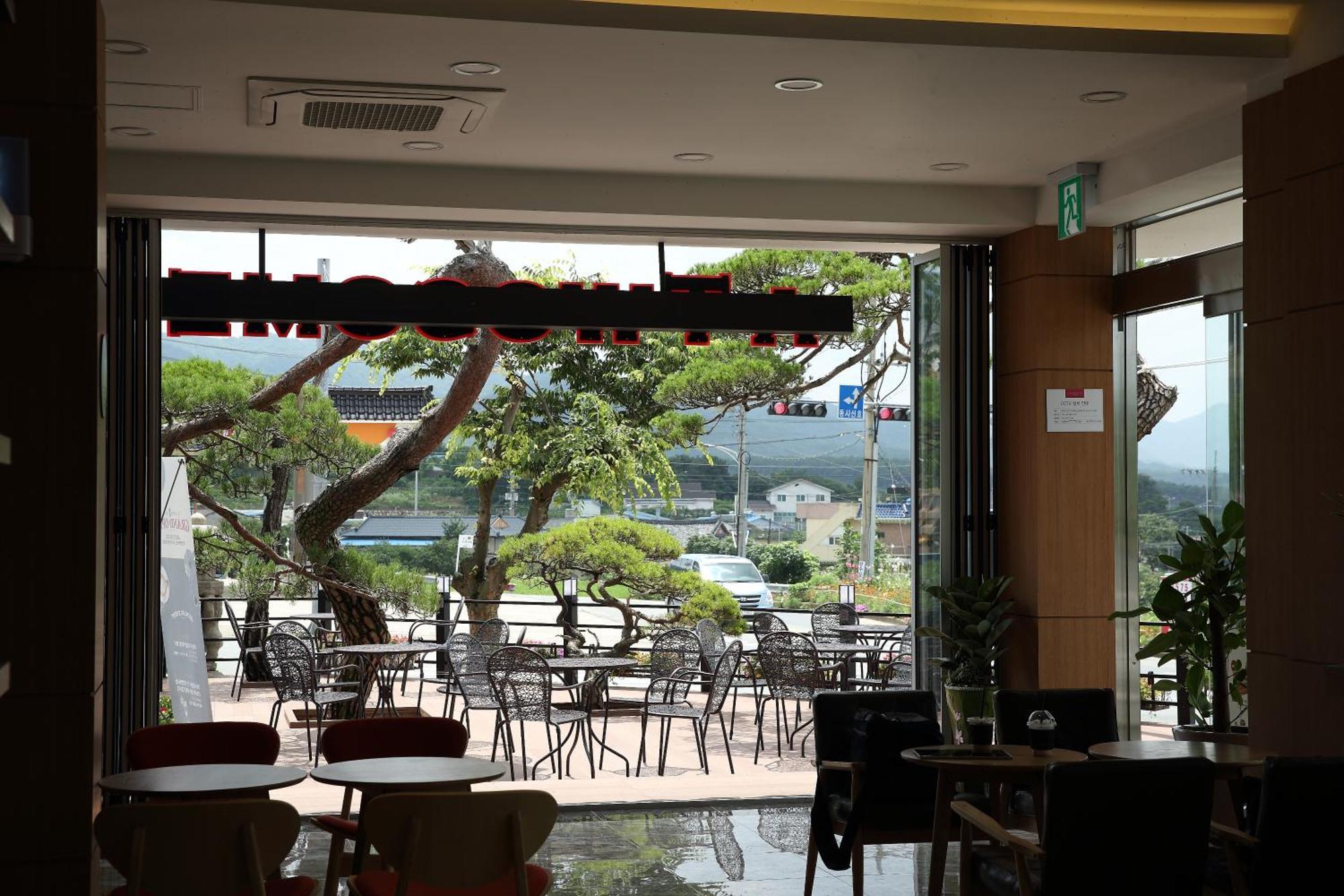 Arisu Gyeongju Hotel Exterior foto